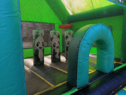 Piepūšamās atrakcijas noma panda