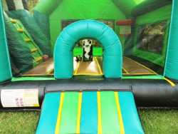 Piepūšamās atrakcijas noma panda