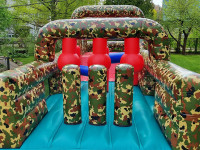 Piepūšamā atrakcija militārā trase Piepūšamās atrakcijas noma militārā trase