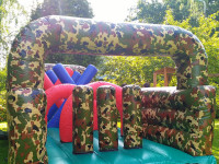 Piepūšamā atrakcija militārā trase Piepūšamās atrakcijas noma militārā trase